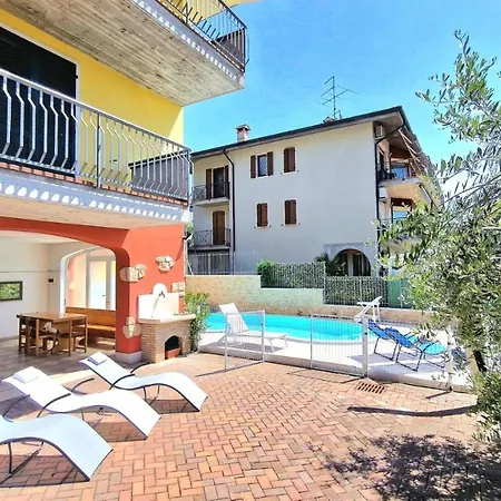 Ca' Degli Ulivi Appartamento Caprino Veronese