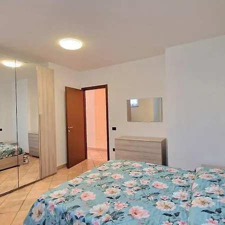 Ca' Degli Ulivi Appartamento Caprino Veronese